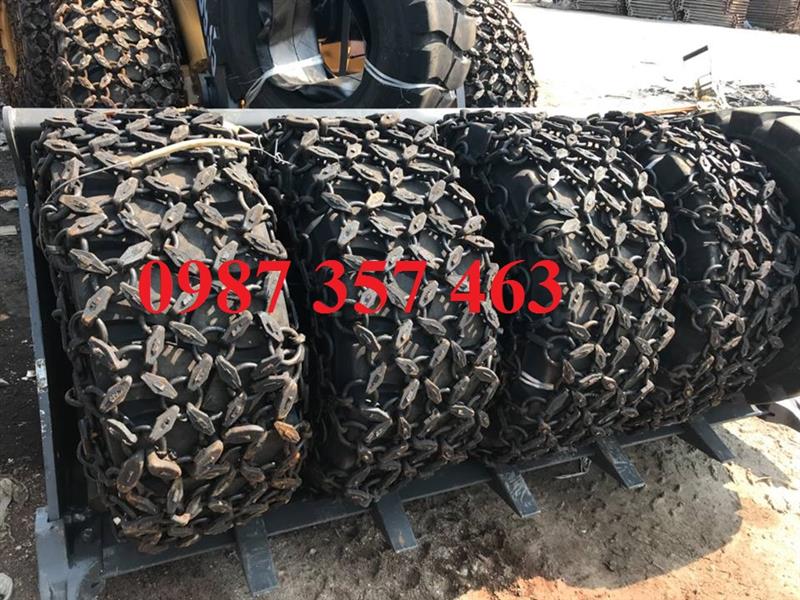 Xích bọc lốp 17.5-25 máy xúc lật